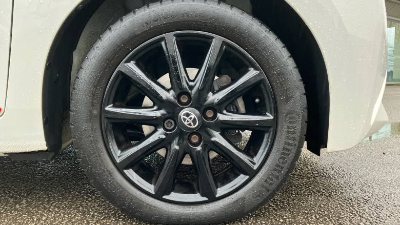 Toyota Aygo 1.0 VVT-i X-Press 5dr Petrol Hatchback